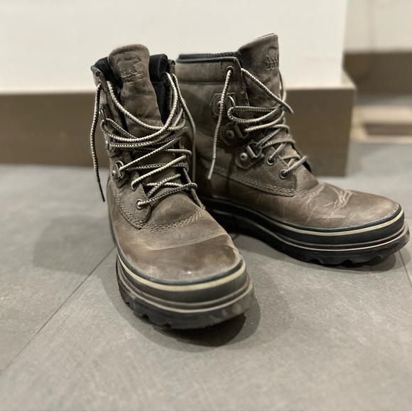 Sorel Boots - Picture 4 of 5